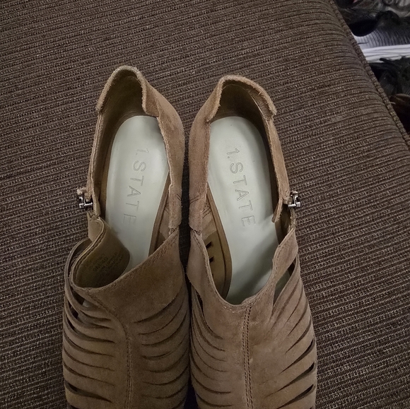 1. State Tan Suede Cut-Out Sandals - Picture 3 of 6